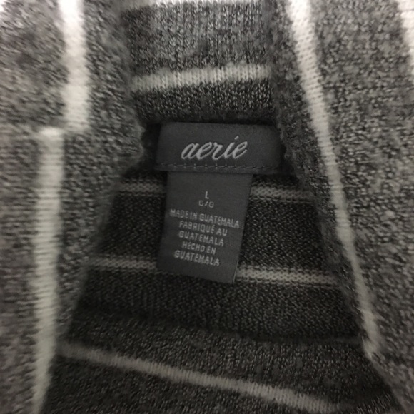 Turtleneck size L - Picture 3 of 3